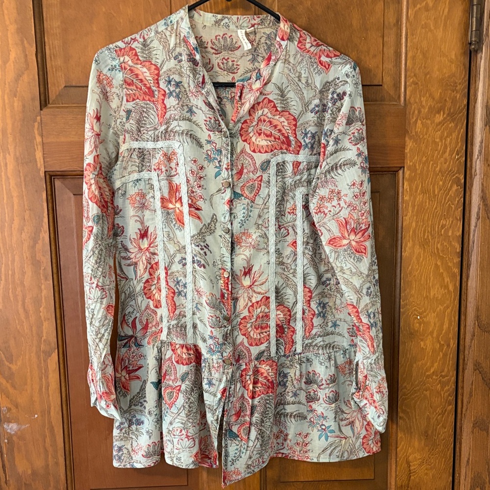 Cotton Daisy Floral Print Women's Blouse